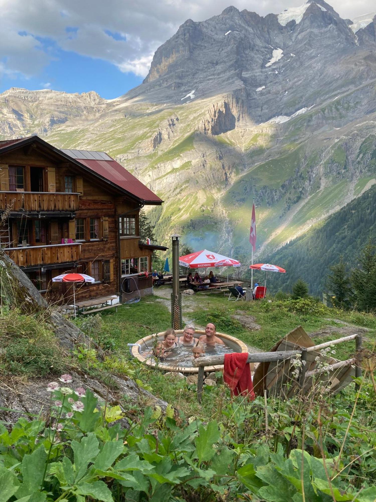 Berggasthaus Tschingelhorn 호텔 슈테헬베르크 외부 사진